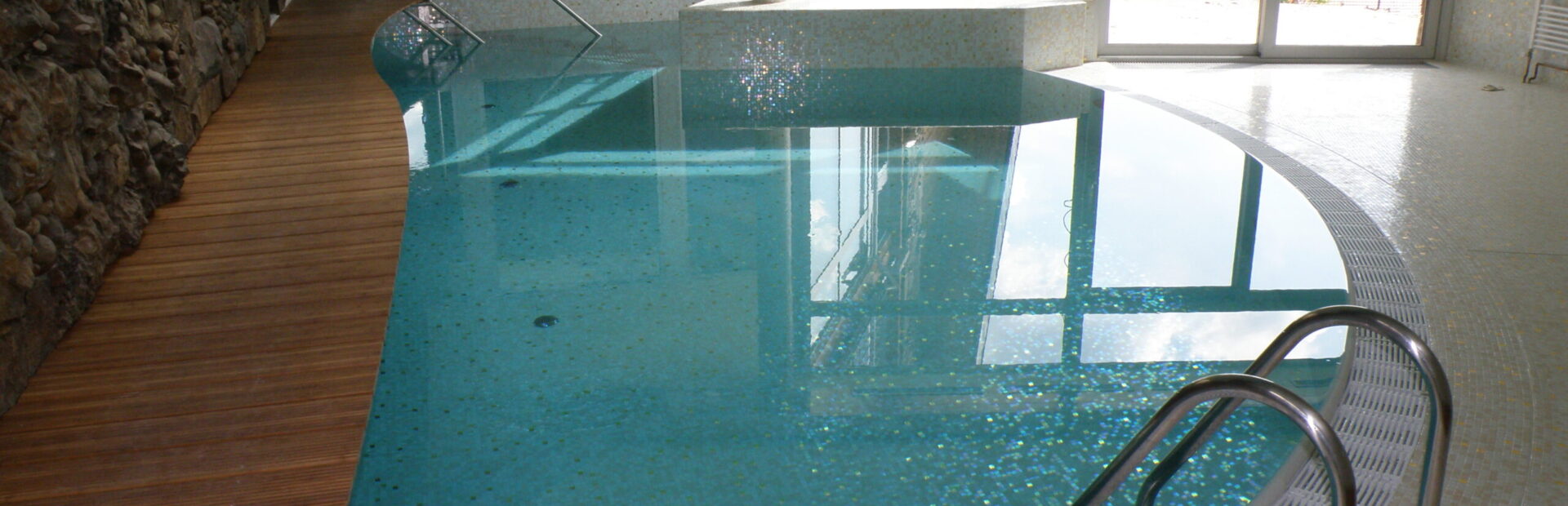 Interiérové bazény