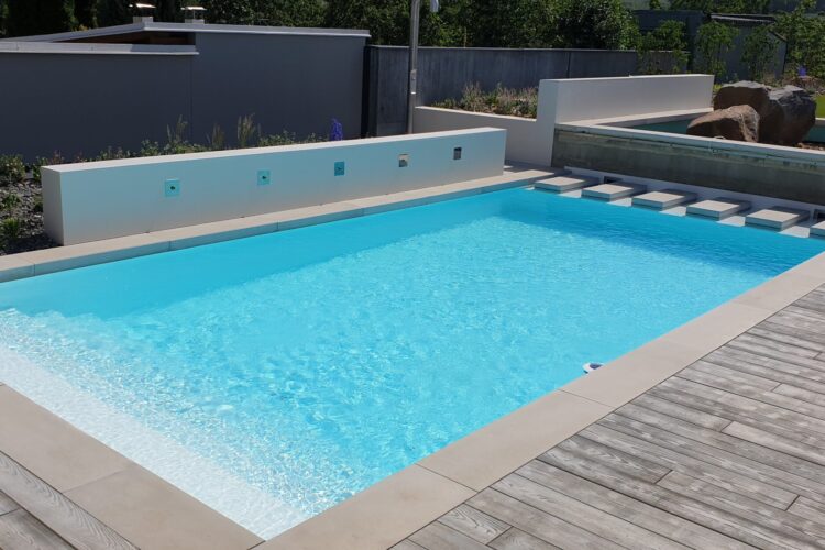 Bazén s&nbsp;vodními prvky