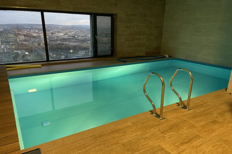 Vnitřní soukromý bazén