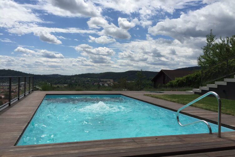 Designový bazén na terase