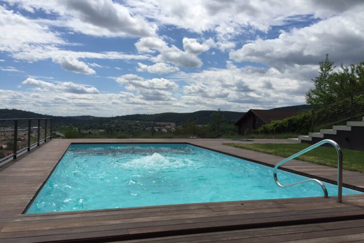 Designový bazén na terase